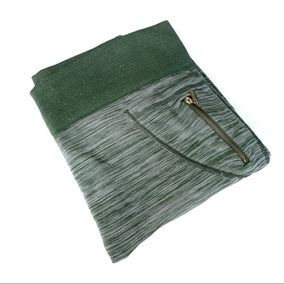 Linda Michaels Green SpaceDye Fleece Lined Legging - Picture 7 of 7